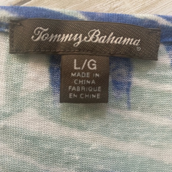 Tommy Bahama Lightweight Shirt Lg - Picture 3 of 4